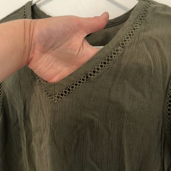 BUFFALO DAVID BITTON V-Neck Short Cap Sleeve Top Solid Olive Green Boho Small S - Picture 7 of 14
